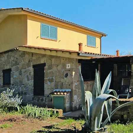 Apartment Family In With Pool